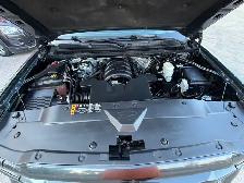 2017 Chevrolet Silverado 1500 LTZ Crew Cab Z71 ONLY 150,000KMS - Photo 9