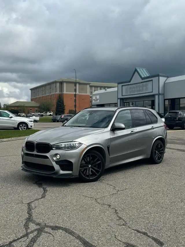 2017 BMW X5 M 4.4 TT V8 - FULLY LOADED - CARBON PACKAGE