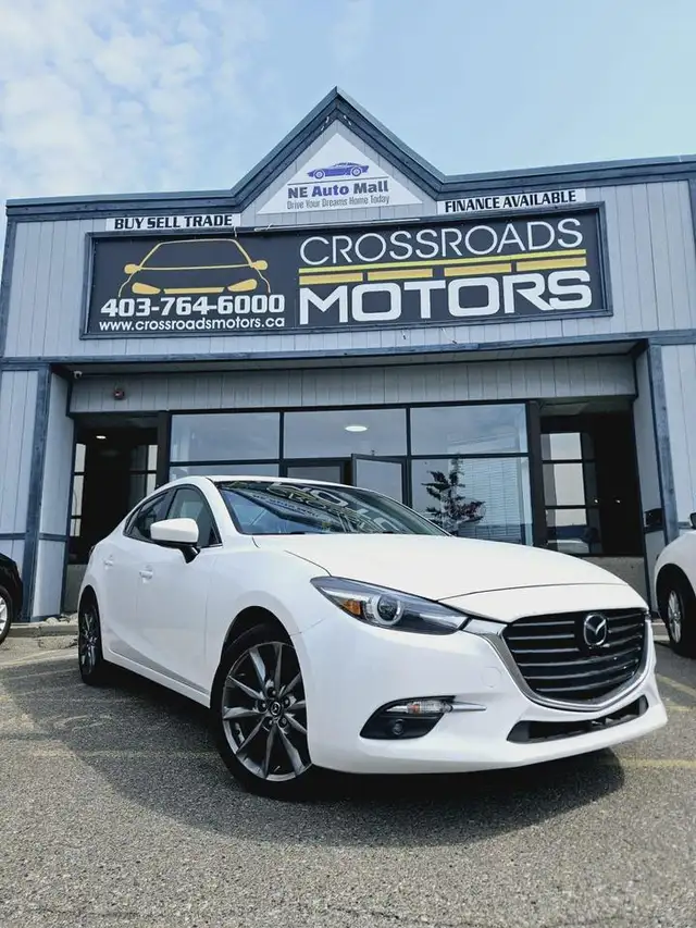 2018 Mazda MAZDA3 GT-HEADS UP DISPLAY- HEATED STEERING- NAVI-LEA