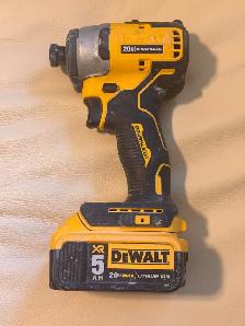 Dewalt 20v ¼ Drive Impact w/ 5ah Battery Max Atomic
