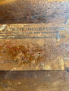 Antique Incubator - Photo 7