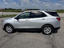2019 Chevrolet Equinox LS AWD CLEAN ONLY 80KM - Photo 8