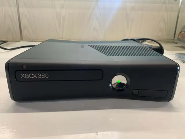 Xbox 360S Slim Model 1439 Console & Power Supply Tested