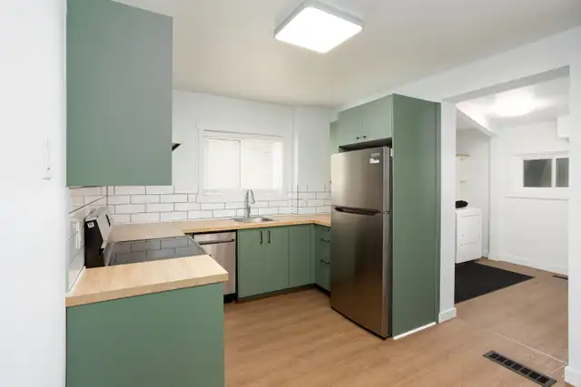 3Bed 1Bath House For Rent In Burrows Central