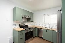 3Bed 1Bath House For Rent In Burrows Central - Photo 2