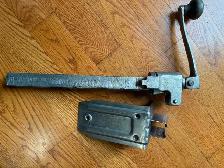 COMMERCIAL CAN OPENER (EDLUND)