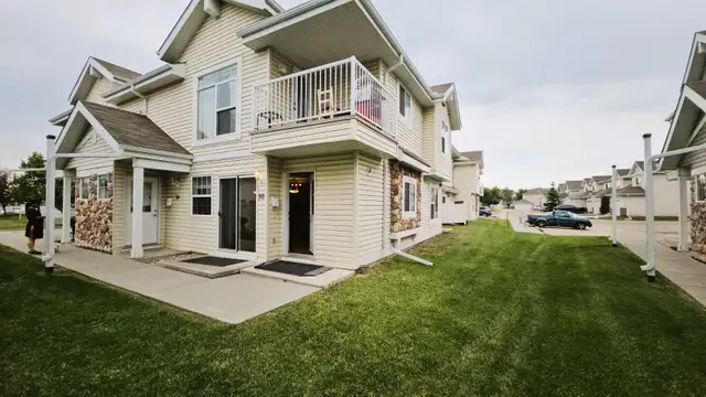 2 Beds 1-Bath Condo FOR RENT