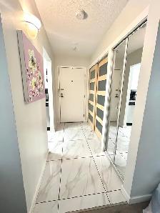 BEAUTIFUL 2 BEDROOM 1 BATH - HEAT & LAUNDRY INCLUDED - Photo 2