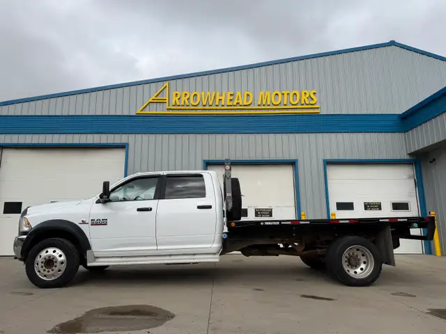 2015 Ram 5500 SLT Flat Bed 6.7 Cummins Diesel