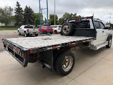 2015 Ram 5500 SLT Flat Bed 6.7 Cummins Diesel - Photo 13