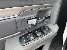 2015 Ram 5500 SLT Flat Bed 6.7 Cummins Diesel - Photo 18