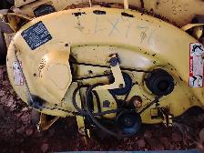 John Deere LX176 lawn tractor STRIPPED FOR PARTS! - Photo 5
