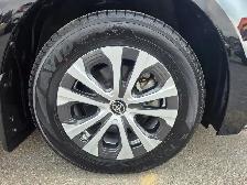 2023 Toyota Corolla Hybrid LE AWD- 1 OWNER- NO ACCIDENTS-LOW KM - Photo 13