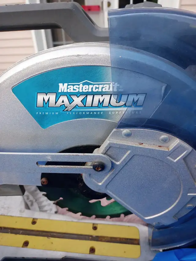 scie à onglet Mastercraft Maximum