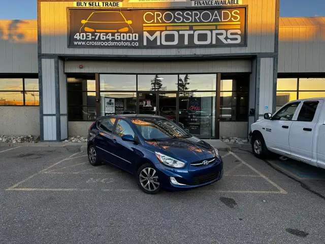 2017 Hyundai Accent SE-ONE OWNER-NO ACCIDENTS-LOW KMS-SUN ROOF