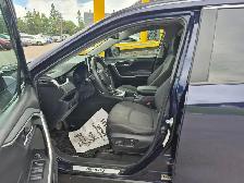 2023 Toyota RAV4 XLE AWD - Photo 3