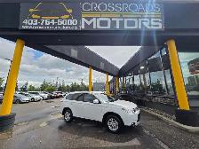 2015 Mitsubishi Outlander ES-ONLY 13,778 KM-Hitch- Heated Seats- - Photo 2