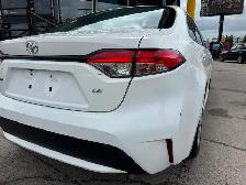 2021 Toyota Corolla LE-No Accidents, Low KM- Fuel Efficient - Photo 4