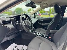 2021 Toyota Corolla LE-No Accidents, Low KM- Fuel Efficient - Photo 8