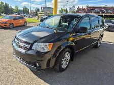 2019 Dodge Grand Caravan SXT Premium Plus - Photo 2