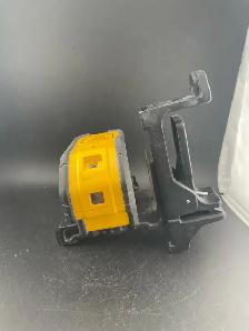 Dewalt DW083CG 3 Point Laser Level - Green - Photo 2