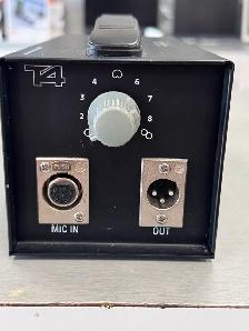ART T4 Multi-Pattern Tube Microphone - Photo 2