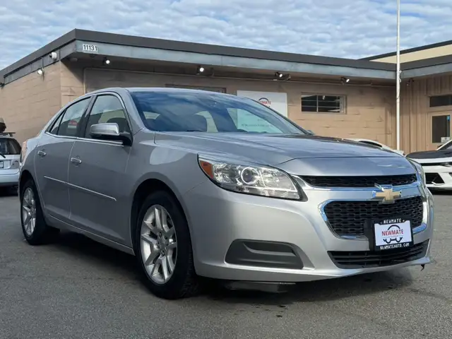 2015 Chevrolet Malibu 4dr Sdn LT w/1LT