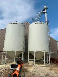Westeel 1620 Fert Bins