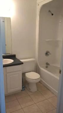 Single Family House for Rent - Photo 2