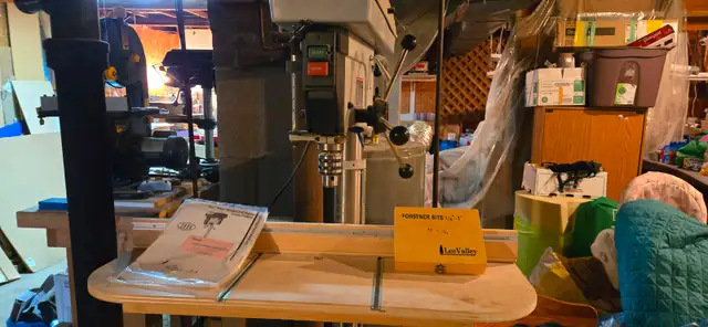 Delta 16 1/2 inch Floor Model Drill Press