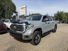 2018 Toyota Tundra SR5 - Photo 3