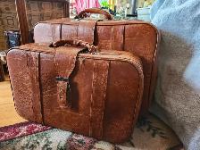 Brown Leather Nesting Suitcase Set