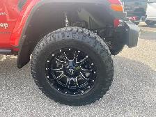 2020 Jeep Wrangler Unlimited Sahara with 2 LEVELLING KIT/NAVIGAT - Photo 5