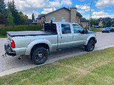 2015 F350 Platinum Superduty, 6.7 Turbo Diesel 4x4 - Photo 3