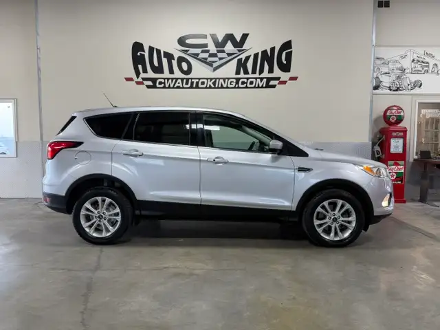 2019 Ford Escape SE / AWD / Low K / 1 Owner /o Accidents
