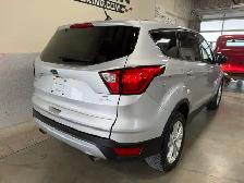 2019 Ford Escape SE / AWD / Low K / 1 Owner /o Accidents - Photo 3