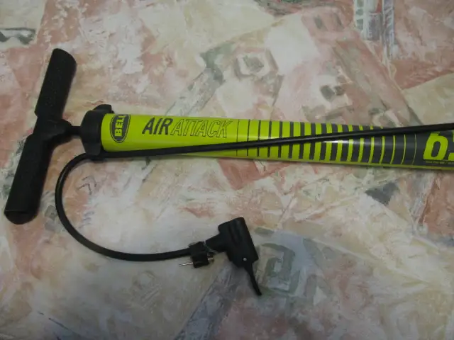 Bell Air Attack Bike Pump