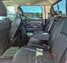 2017 Ram 1500 Laramie - Photo 8