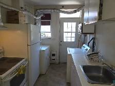 Furnished room for rent in NDG - Photo 4