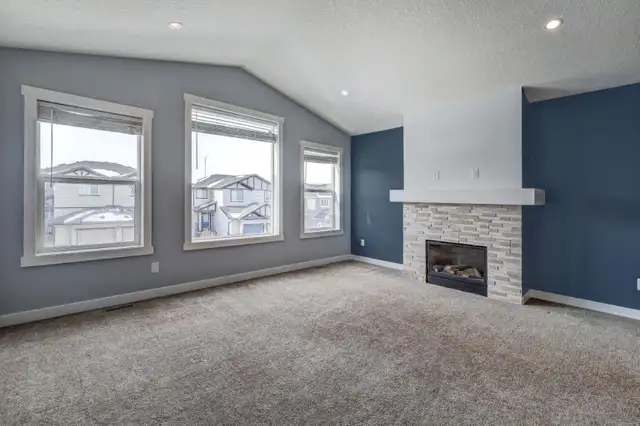 3.5BR   2.5Bath Open Concept Main Floor Home