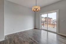 3.5BR   2.5Bath Open Concept Main Floor Home - Photo 4