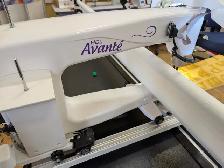 Handi Quilter Avante 18 with 10' Studio2 Frame