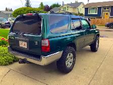 Good used 4 Runner. Daily commuter !