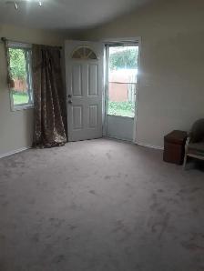 main floor sharing room with one other person for rent - Photo 3