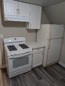 2-Bedroom Apartment Rental in Sarnia - Photo 2