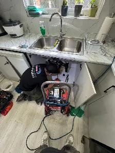 Professional Drain & Sewer Cleaning Services – Fast & Reliable - Photo 2