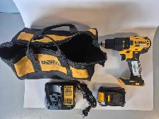 Dewalt DCD777 Drill w/1.3ah battery/charger/bag (28051095) - Photo 2