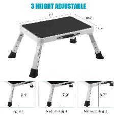 VEVOR Step Stool 1-Step, 330lbs, Folding Steel Ladder, 3 Heights - Photo 2