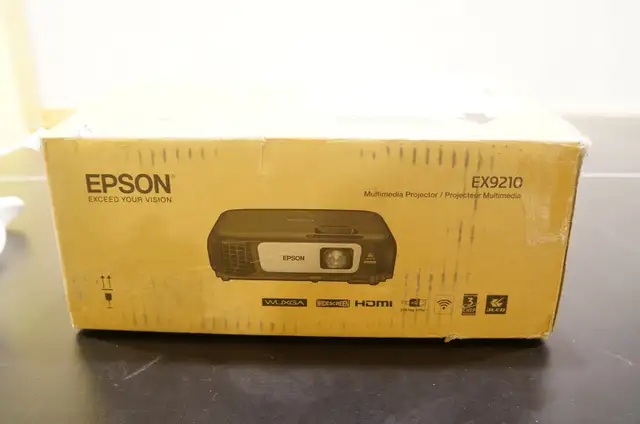 Epson EX9210 Projector WUXGA Cinema/ Business Projector
