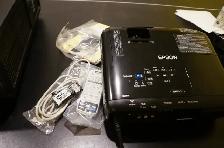 Epson EX9210 Projector WUXGA Cinema/ Business Projector - Photo 8